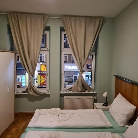 Hotel Hostel Zafir Berlin Kültér fotó